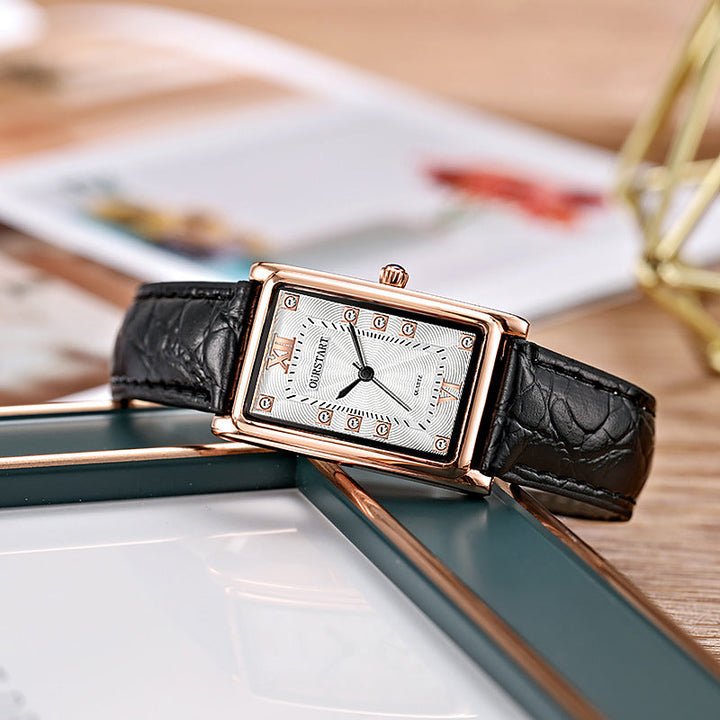 Exquisite Leather Strap Couple Watch